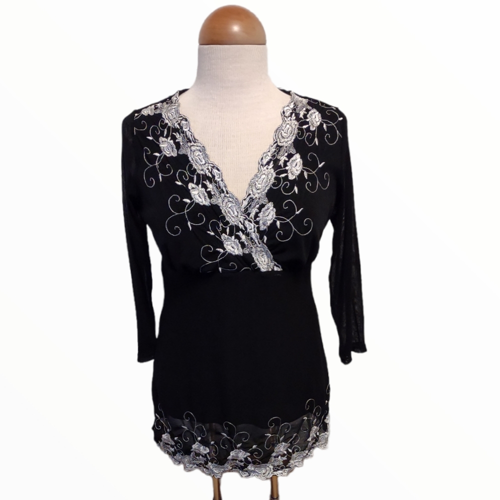 Elementz Black, White Embroidered Roses Surplice Necklace Blouse Mesh Sleeve 